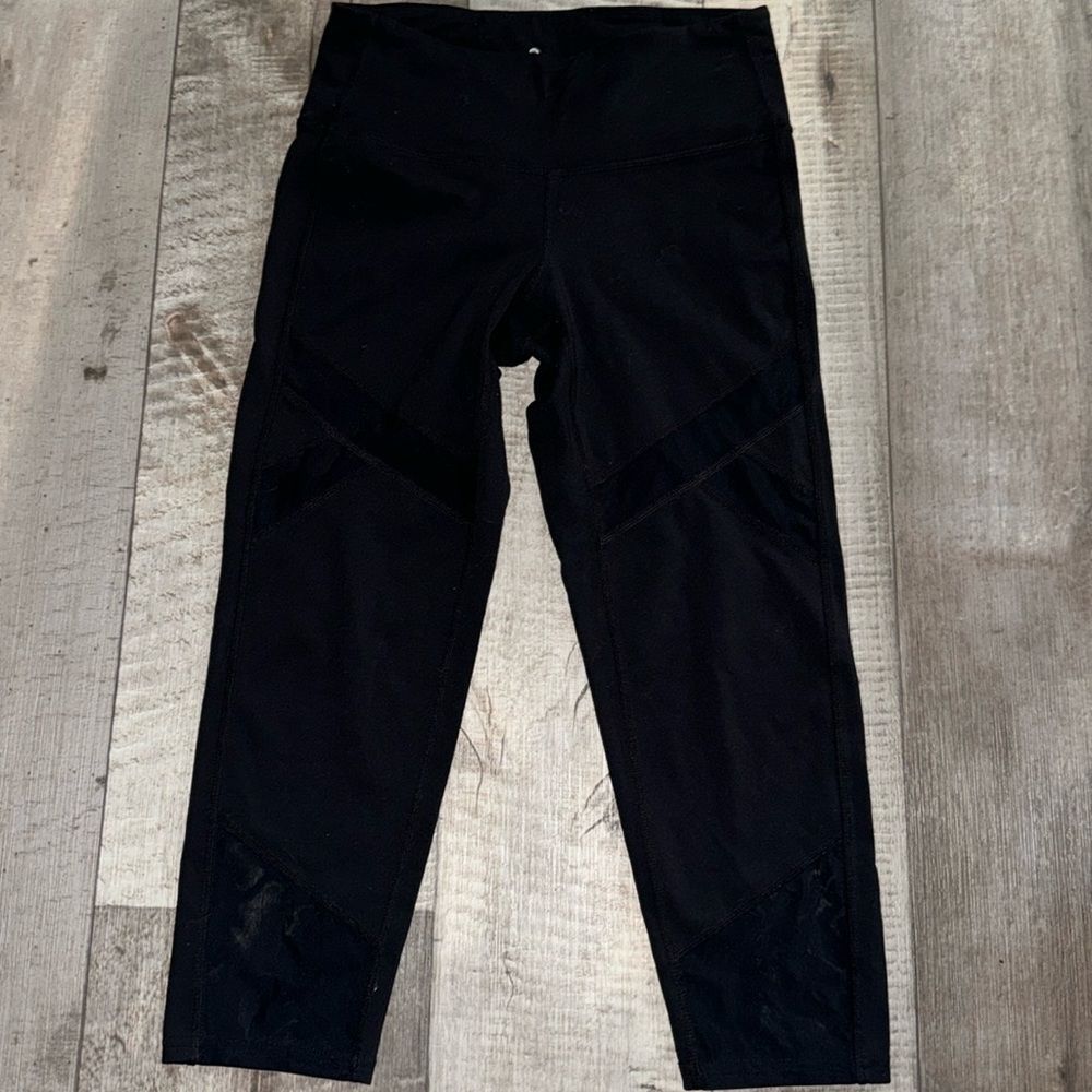 ATHLETA‎ Capri length leggings- size XS